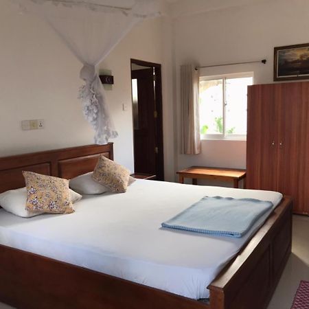 Anna Tourist Inn Negombo Dış mekan fotoğraf