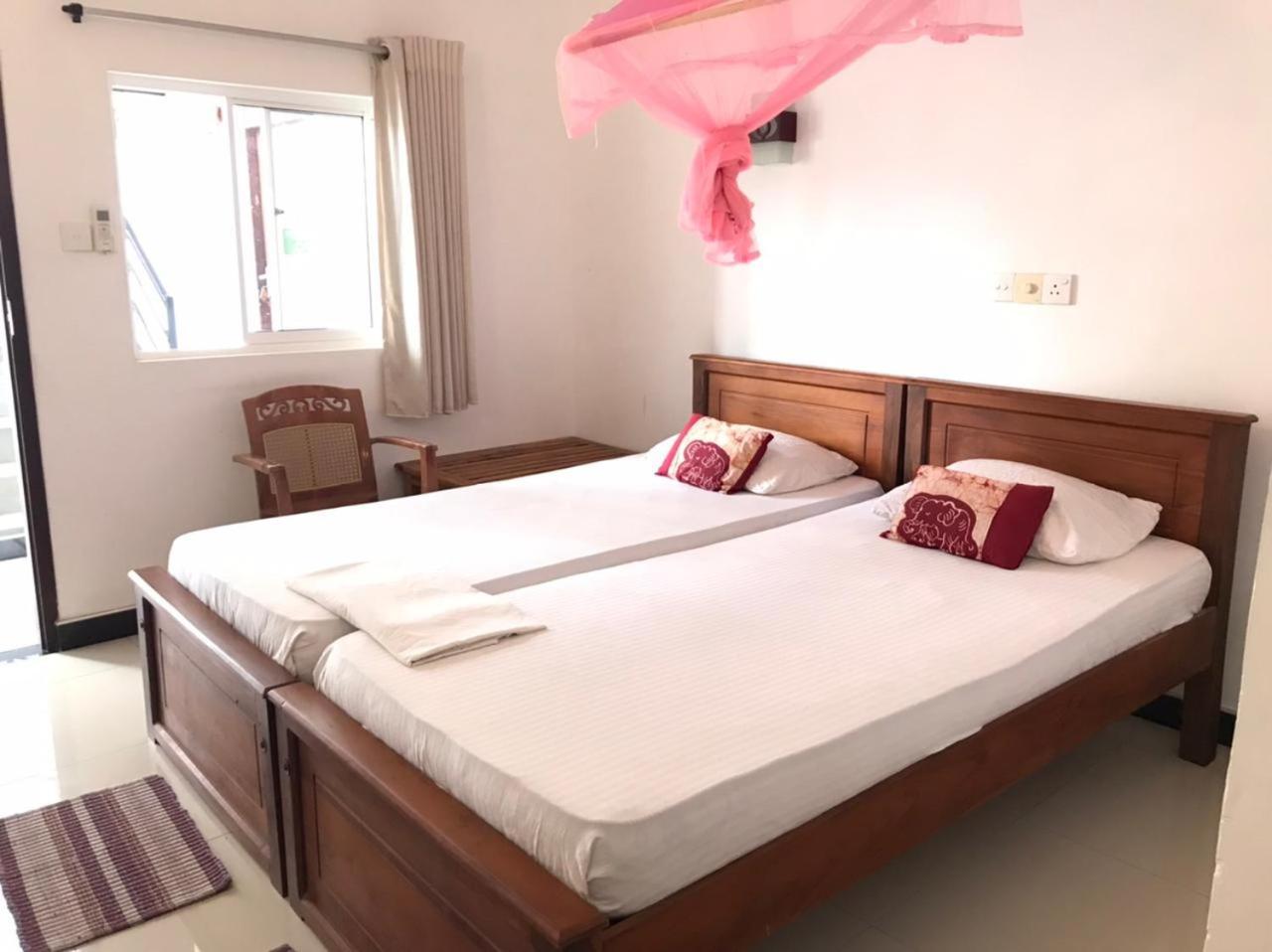 Anna Tourist Inn Negombo Dış mekan fotoğraf