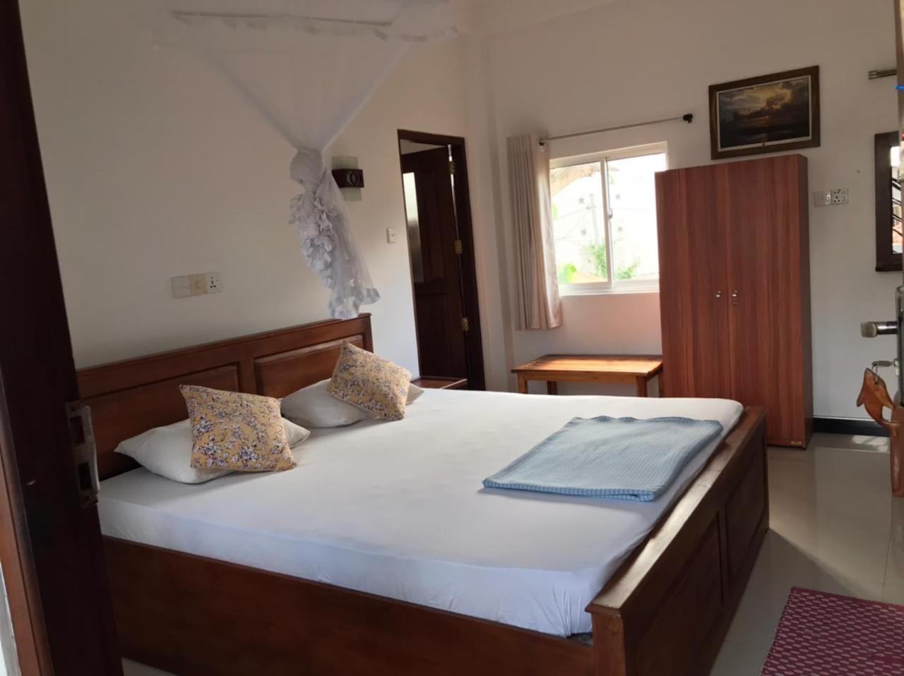 Anna Tourist Inn Negombo Dış mekan fotoğraf