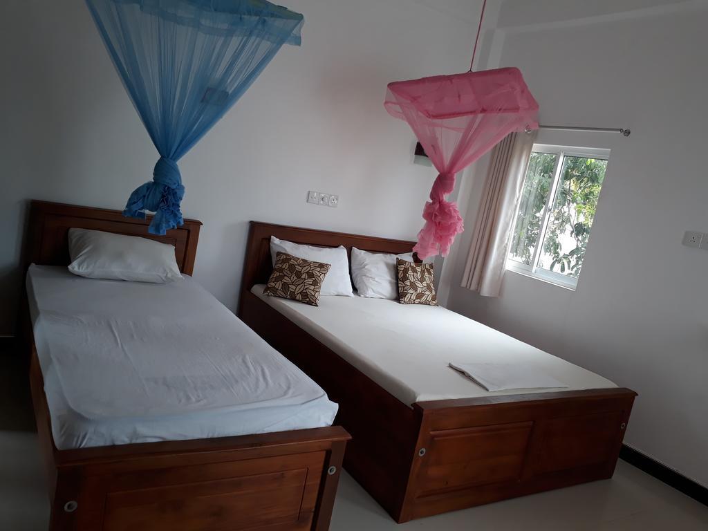 Anna Tourist Inn Negombo Dış mekan fotoğraf