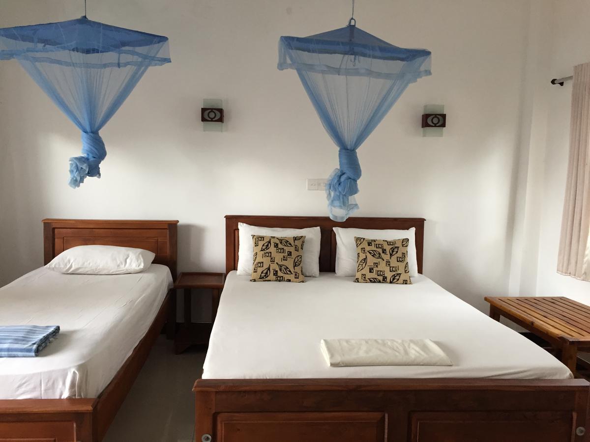 Anna Tourist Inn Negombo Dış mekan fotoğraf